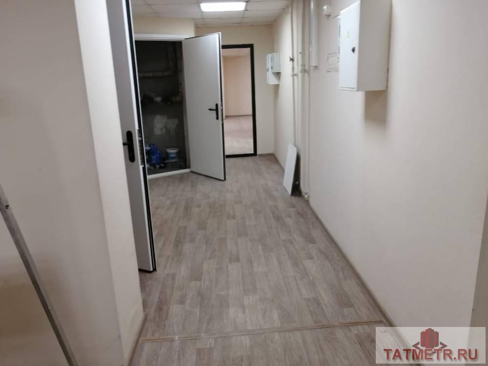 Аренда / Commercial / Free purpose, Казань, Журналистов улица, 105 000 Помещение с ремонтом. Есть: 2 входа центральных, 2 запасных входа, пожарная сигнализация, 2 санузла. Помещение можно... - 16