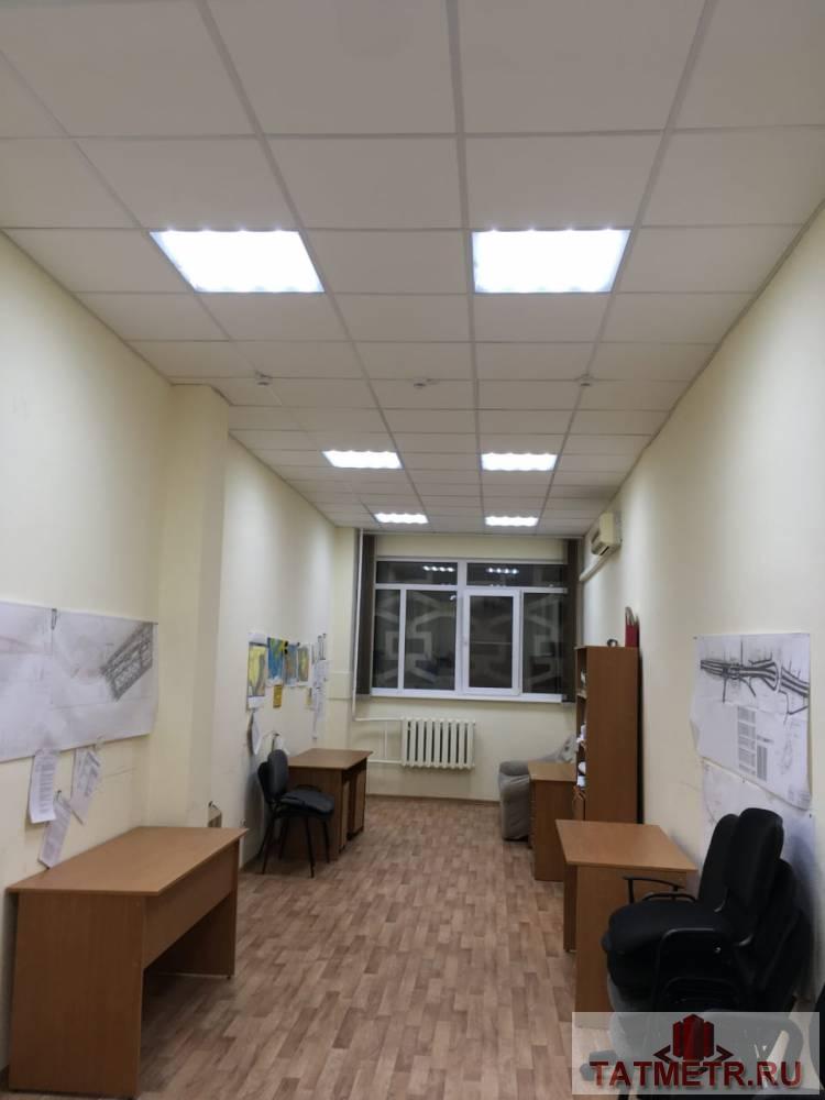 Аренда / Commercial / Office, Казань, Саид-Галеева улица, 19 000 Сдается отличное помещение под услуги, офисы и прочие цели в центре. Помещение находится на первой линии улицы Саид... - 3