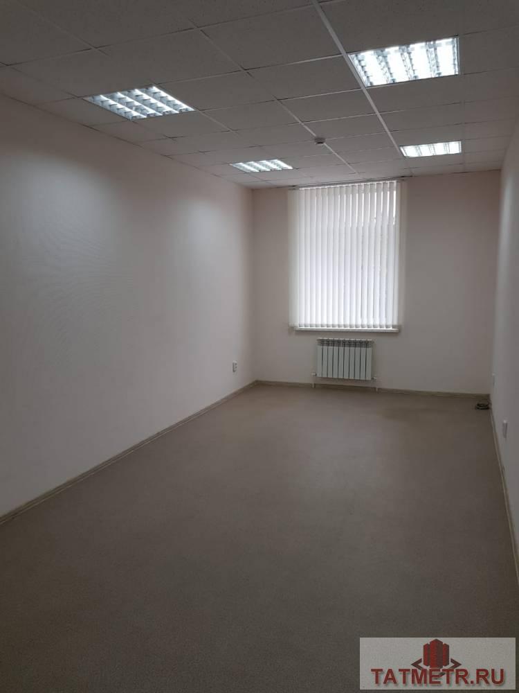 Аренда / Коммерческая / Office, Казань, Гвардейская, 18 000 СОБСТВЕННИК!!! Приезжайте на просмотр помещения свободного назначения в 26 кВ.м: - новый бизнес центр, Помещения с... - 2