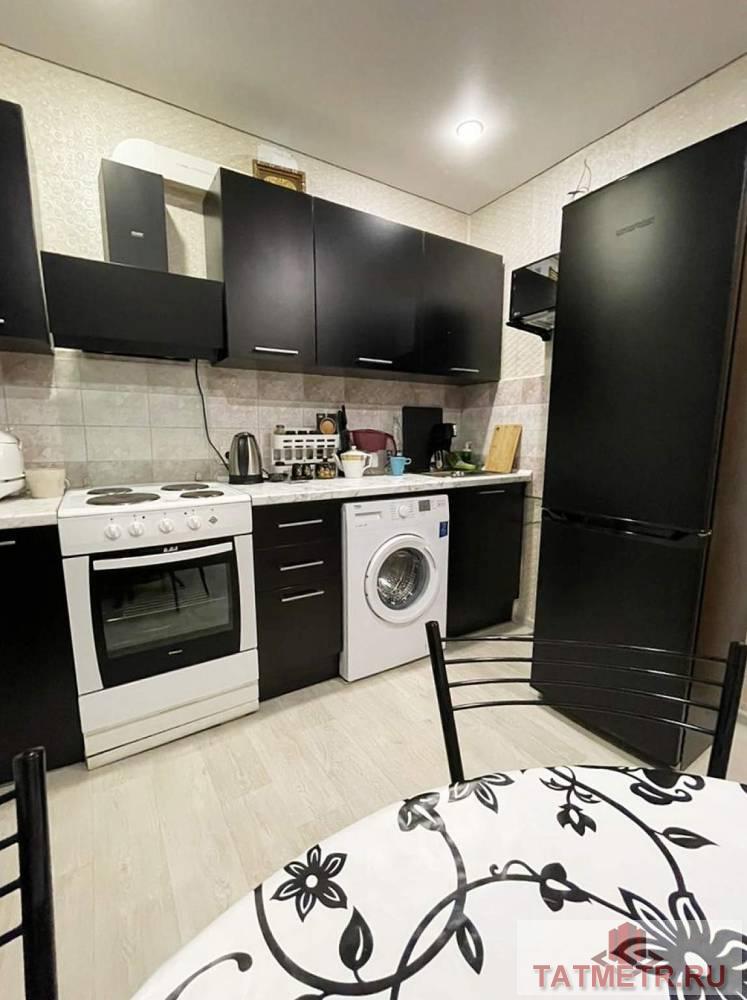Продажа / Квартиры, Казань, Оренбургский, 4 199 000 Продается 2-комн. квартира, площадью 42.2 м2 в 8 мин. транспортом от м.Проспект Победы, район Приволжский. Жилая...