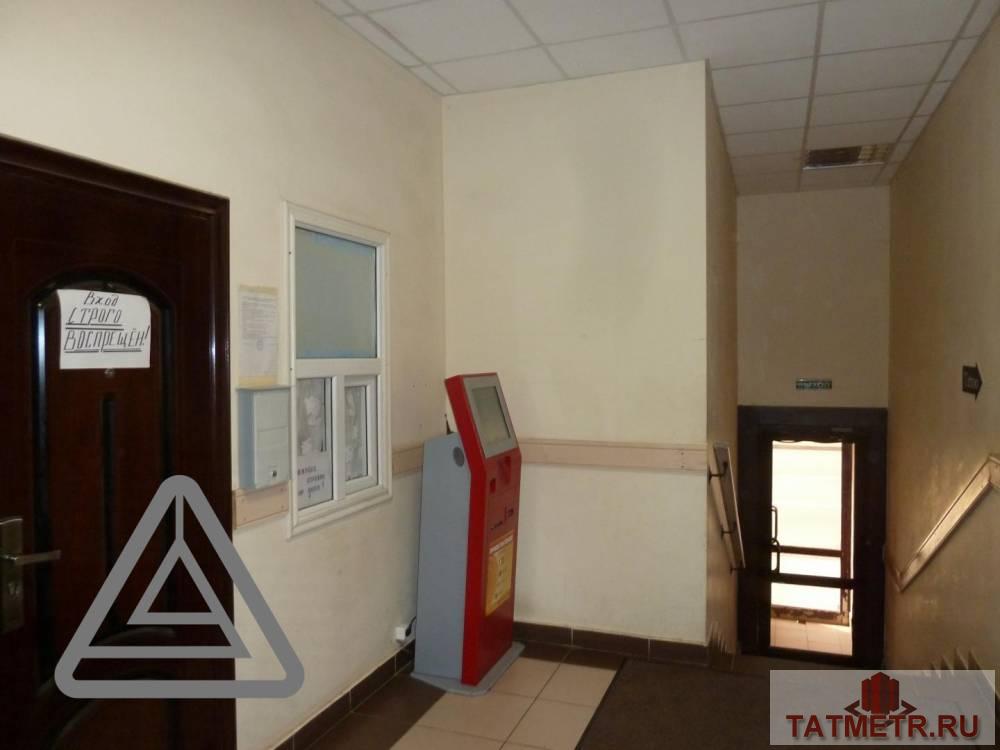 Продажа / Коммерческая / Free purpose, Казань, улица Дзержинского, 22 000 000 Продается офисное помещение на втором этаже 9-ти этажного жилого дома по адресу ул.Дзержинского,5. В отличном... - 11