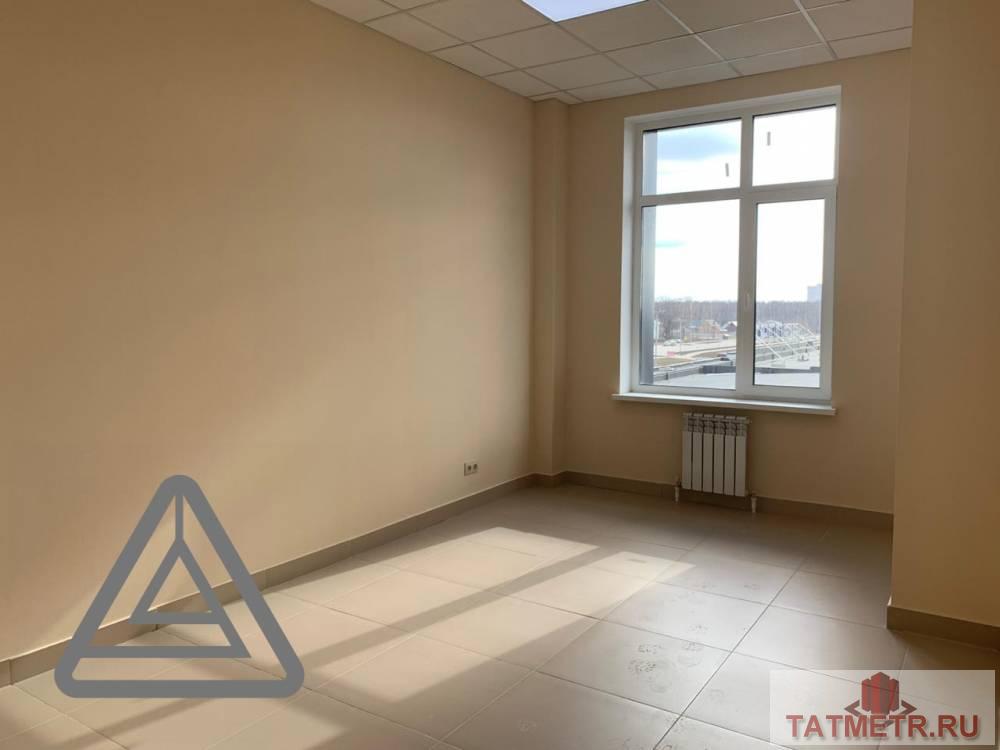 Коммерческая / Аренда / Офисы, Казань, Оренбургский тракт, 41 000 1. Сдается блок-офис общей площадью 74 кв.м., на 2 этаже в здании 3 кабинета Бизнес-центра «Заря» , расположенное по...