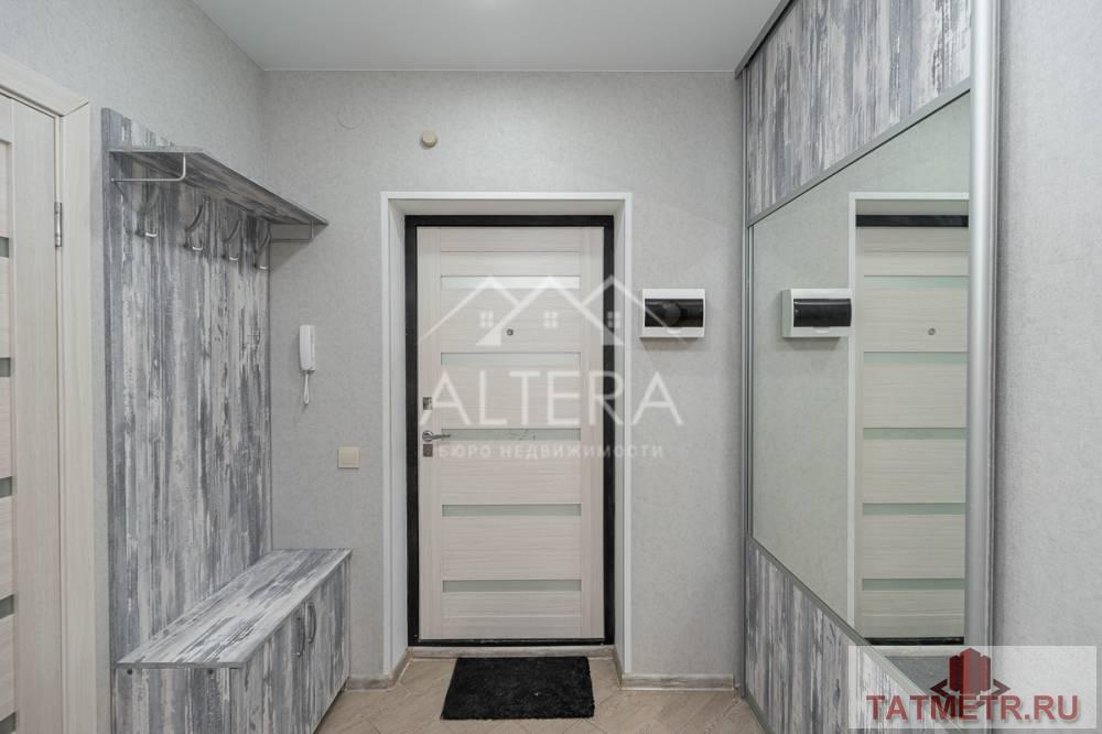 Продажа / Квартиры, Казань, улица Родины, 5 450 000 В ПРОДАЖЕ СВЕТЛАЯ И ПРОСТОРНАЯ СТУДИЯ С ДИЗАЙНЕРСКИМ РЕМОНТОМ И МЕБЕЛЬЮ В ЖК «РОДИНА»! ПРЕИМУЩЕСТВА: — Дом находится... - 6