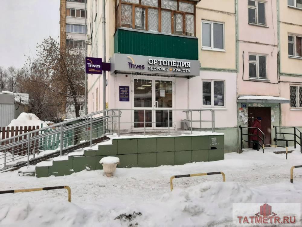 Аренда / Коммерческая / Retail, Казань, Краснококшайская, 56 900 Сдается в аренду торговое помещение с отдельным входом, стрит-ритейл с отличной проходимостью, площадью 35 м2, в... - 1