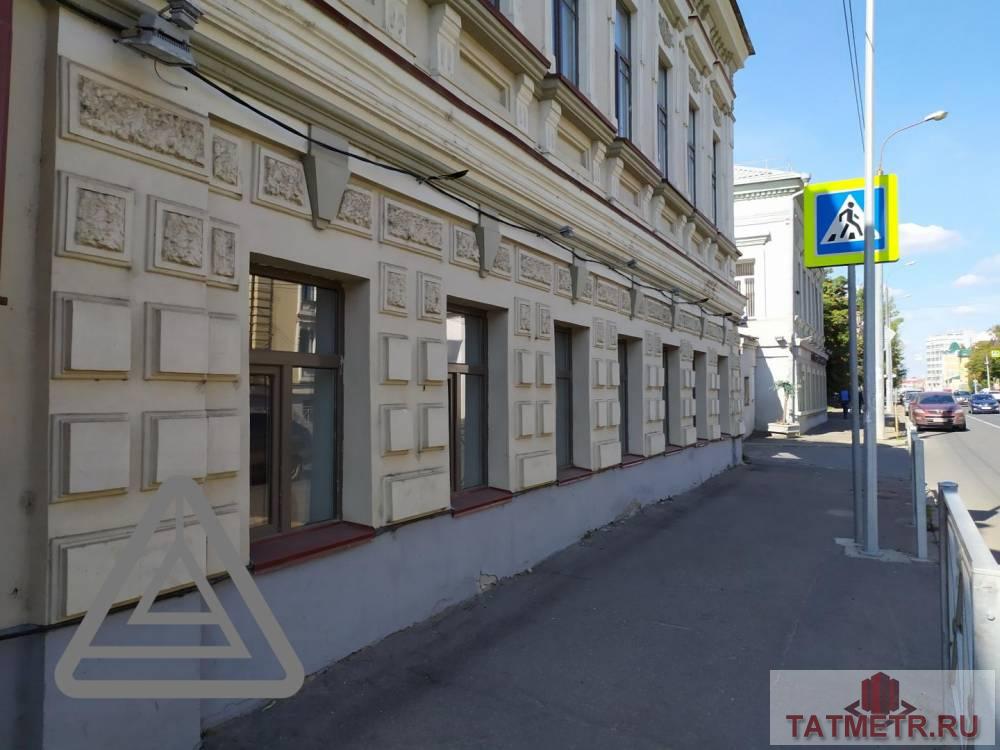 Аренда / Коммерческая / Free purpose, Казань, улица Габдуллы Тукая, 234 400 Двухэтажный особняк ХIX века в историческом центре города Казани в центральной части Старо-Татарской слободы. Общая...