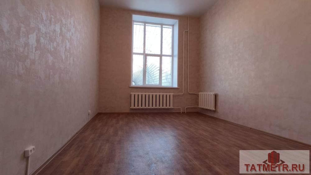 Продажа / Квартиры, Казань, Солидарности, 2 700 000 Продается 1-комн. квартира, площадью 46.5 м2, район города - Советский. Жилая площадь 22.3 кв.м, кухня 2.5 кв.м,... - 10