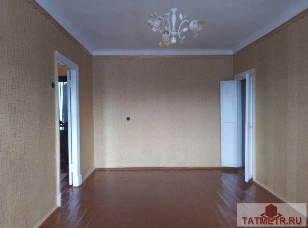 Продажа / Квартиры, Зеленодольск, Ленина улица, 1 598 000 Продается двухкомнатная квартира в центре города Зеленодольск. Квартира уютная, светлая, теплая, просторная в... - 1