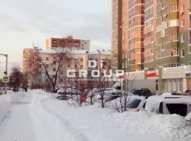 Продам помещение 80 кв м на первом этаже пятиэтажного здания по...