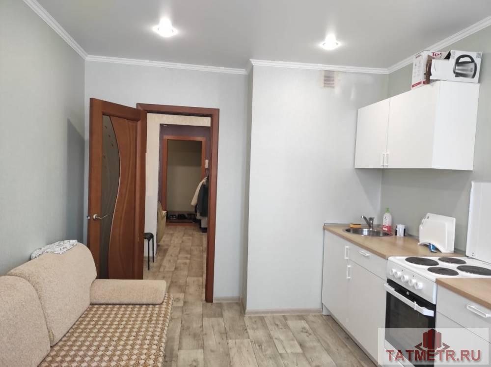 Продается 1-комн. квартира, площадью 48 м2 в 12 мин. транспортом от м.Горки, район города - Советский.  Жилая площадь...