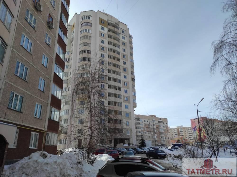Продается 1-комн. квартира, площадью 48 м2 в 12 мин. транспортом от м.Горки, район города - Советский.  Жилая площадь... - 12