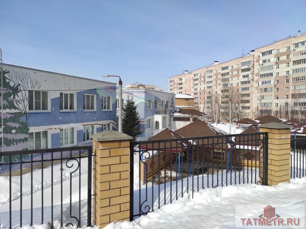 Продается 1-комн. квартира, площадью 48 м2 в 12 мин. транспортом от м.Горки, район города - Советский.  Жилая площадь... - 14