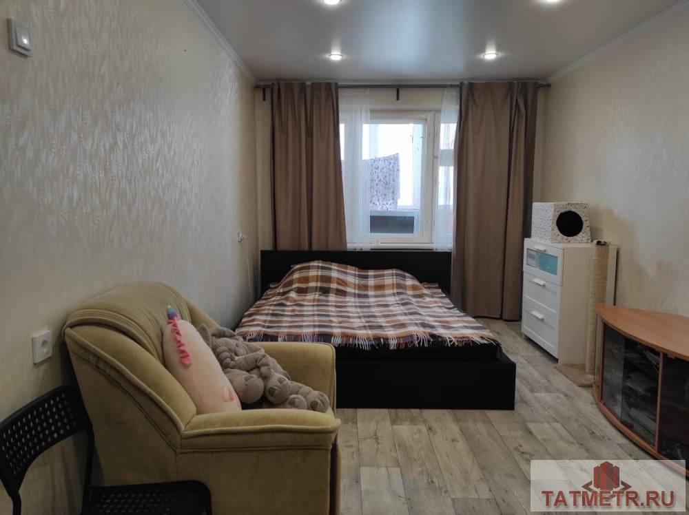 Продается 1-комн. квартира, площадью 48 м2 в 12 мин. транспортом от м.Горки, район города - Советский.  Жилая площадь... - 4