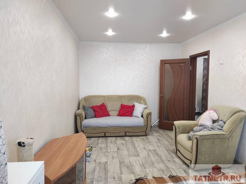 Продается 1-комн. квартира, площадью 48 м2 в 12 мин. транспортом от м.Горки, район города - Советский.  Жилая площадь... - 5