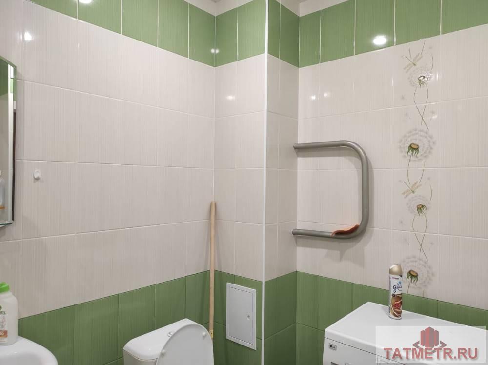 Продается 1-комн. квартира, площадью 48 м2 в 12 мин. транспортом от м.Горки, район города - Советский.  Жилая площадь... - 9