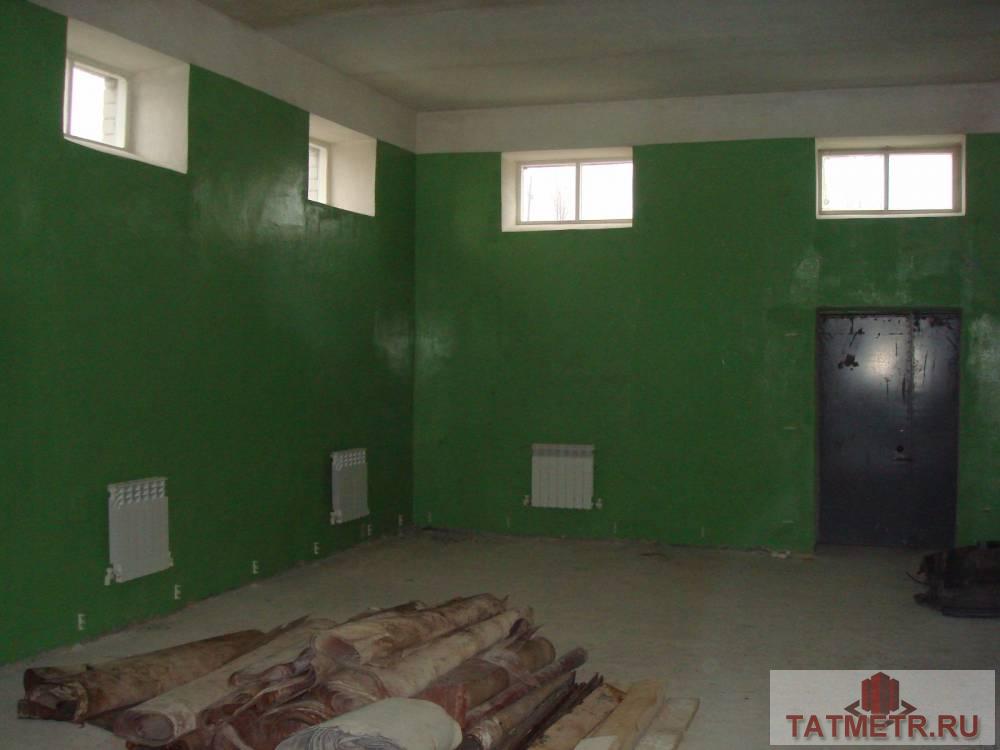 Продажа / Коммерческая / 5, Волжск, Промбаза-1 улица, 14 999 000 Продается 4-этажное кирпичное здание в г. Волжск. Здание находится на асфальтированной и огороженной территории... - 3