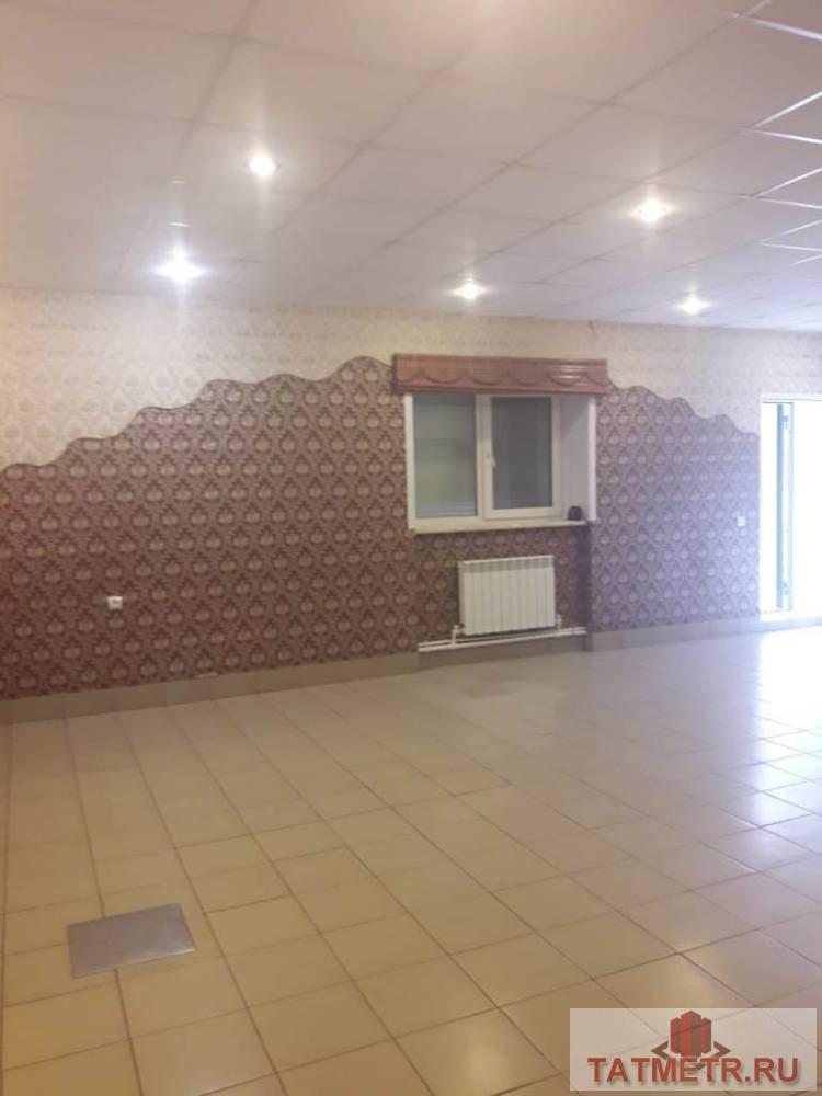 Продажа / Коммерческая / 7, пгт. Красногорский, Ленина улица, 2 100 000 Продается отличное помещение в центре пос.Красногорский Звениговского района Республики Марий Эл. Помещение подходит... - 1