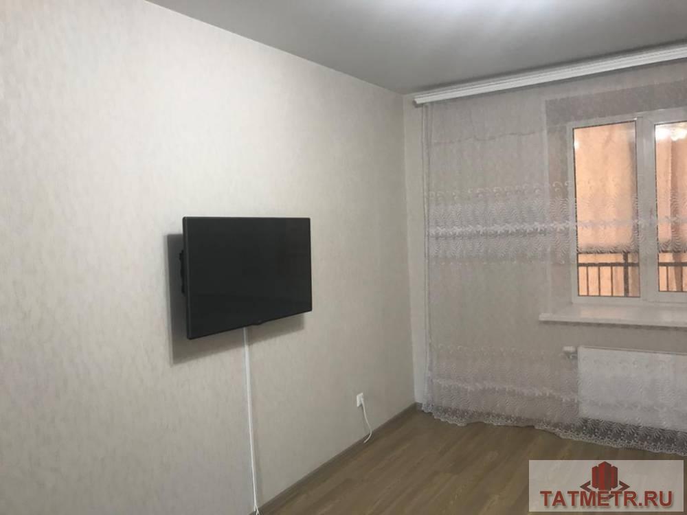 Аренда / Жилая / Квартира, Казань, Рауиса Гареева, 18 000 Сдам в аренду на длительный срок чистую, уютную, светлую, просторную 2-х комнатную квартиру в кирпичном доме, по... - 1