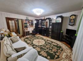 Продается 3-комн. квартира, площадью 101.7 кв.м в 6 мин....
