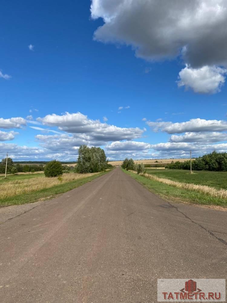 Продажа / Commercial / Land, село Емельяново, 2 199 000 Продам: участок площадью 450 соток. Расположение: село Емельяново. Коммуникации: электроснабжение, газ, канализация,... - 2