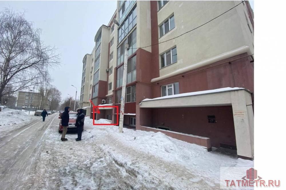 Продажа / Commercial / Retail, Казань, Карбышева, 6 490 000 - Подходит как для организации арендного бизнеса, так и для развития собственного бизнеса - Цокольный этаж - Высота...