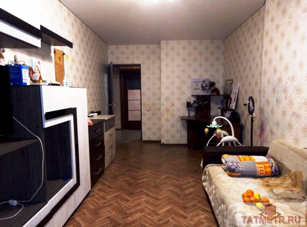 Продажа / Квартиры, пгт. Васильево, Дзержинского улица, 2 999 000 Продается шикарная трехкомнатная квартира с отличным ремонтом в живописном районе пгт. Васильево. Комнаты... - 1