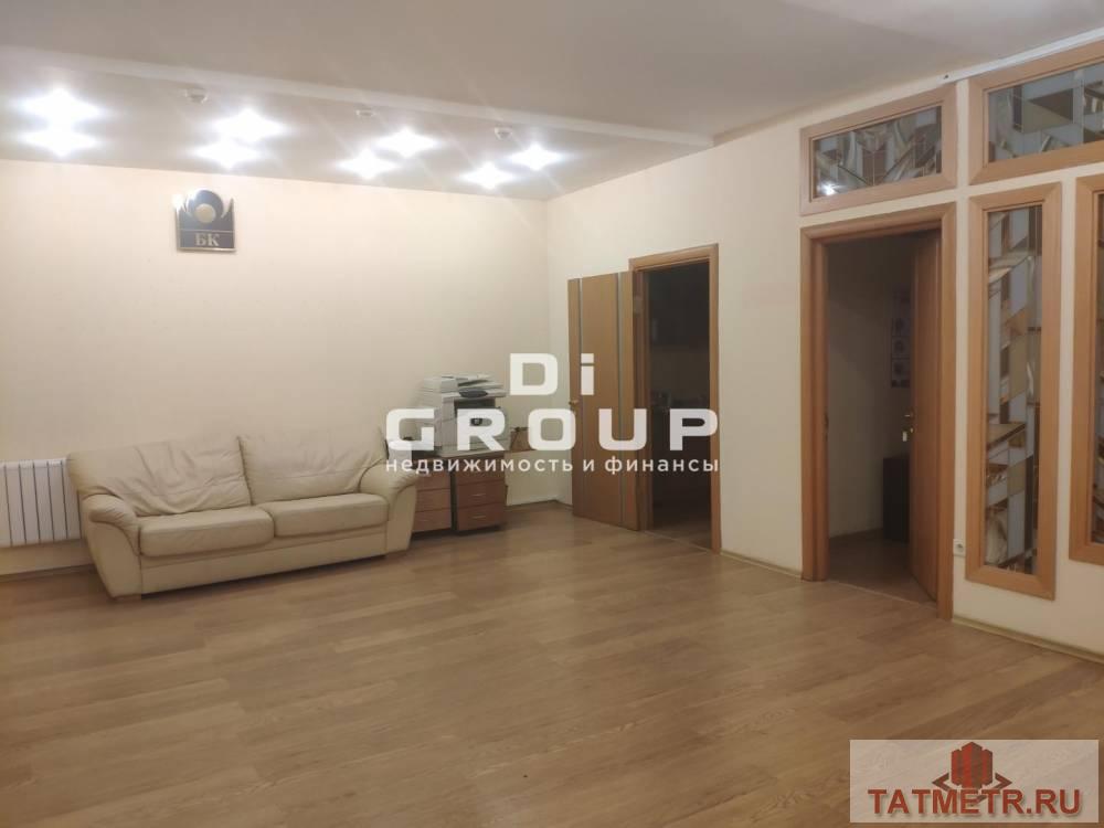 Продажа / Коммерческая / Office, Казань, большая Красная улица, 33 000 000 Продаю офисное помещение 680 м² по улице Большая красная , д 8 — кабинетная нарезка — удобная пешеходная и... - 1