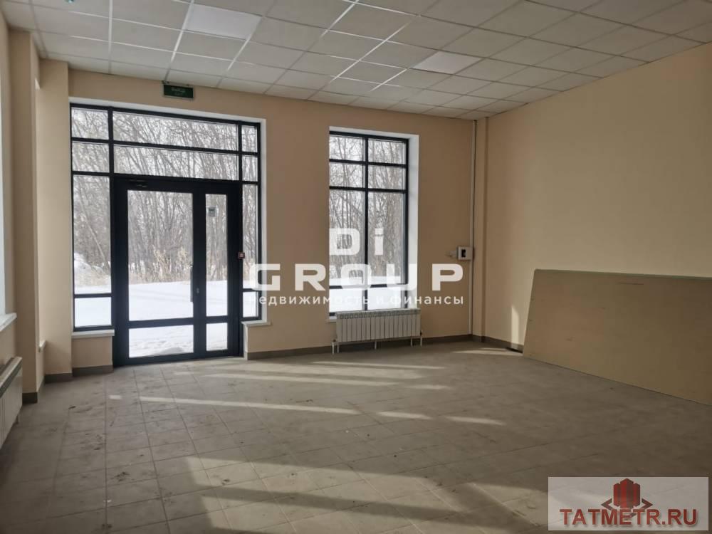 Аренда / Коммерческая / Free purpose, Казань, Набережная улица, 285 600 Предлагается отдельно стоящее здание по ул.Набережная д.3А Характеристики объекта: — новое строение; — 2 этажа; —... - 1