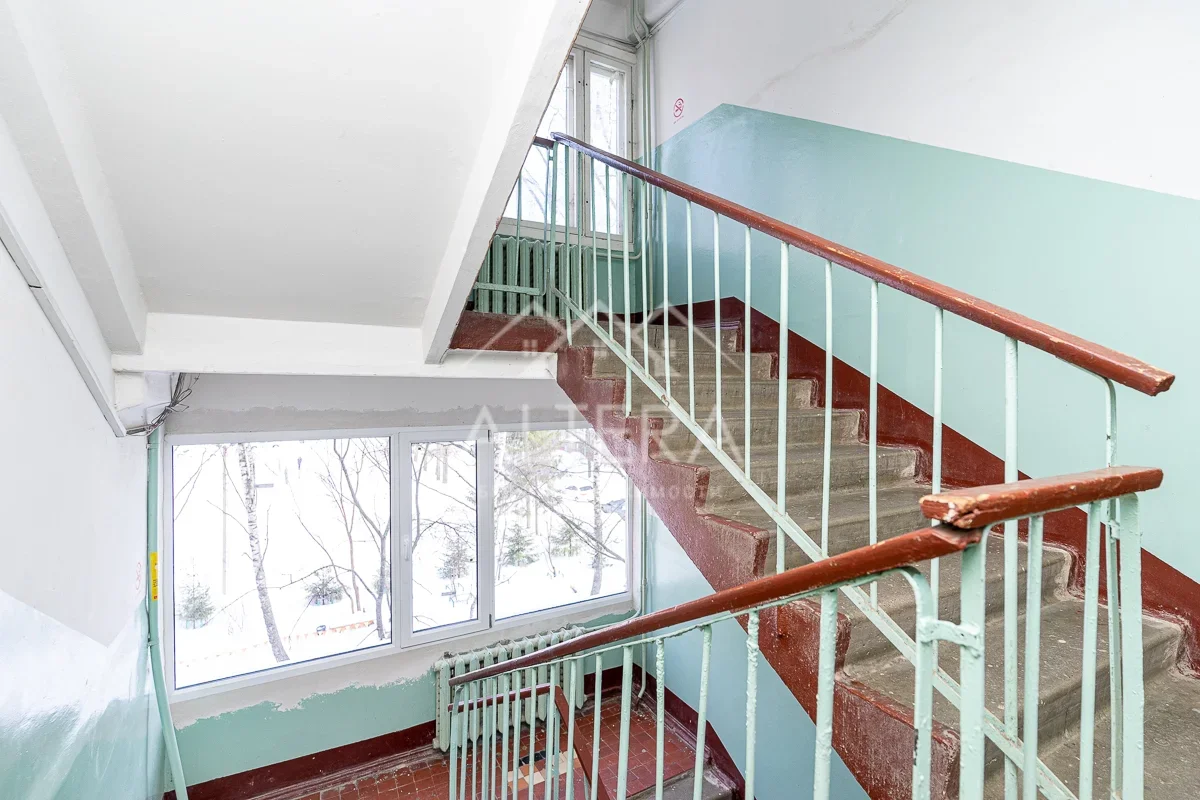 Продажа / Квартиры, Казань, улица Карбышева, 4 000 000 В продаже 2-х комнатная квартира, район метро Горки. • Общая площадь 43,7 кв.м. • Кухня 7,6 кв.м. • Жилая площадь... - 17