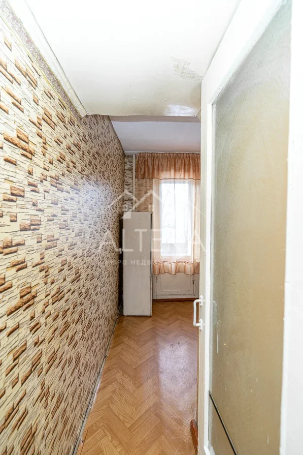 Продажа / Квартиры, Казань, улица Карбышева, 4 000 000 В продаже 2-х комнатная квартира, район метро Горки. • Общая площадь 43,7 кв.м. • Кухня 7,6 кв.м. • Жилая площадь... - 9