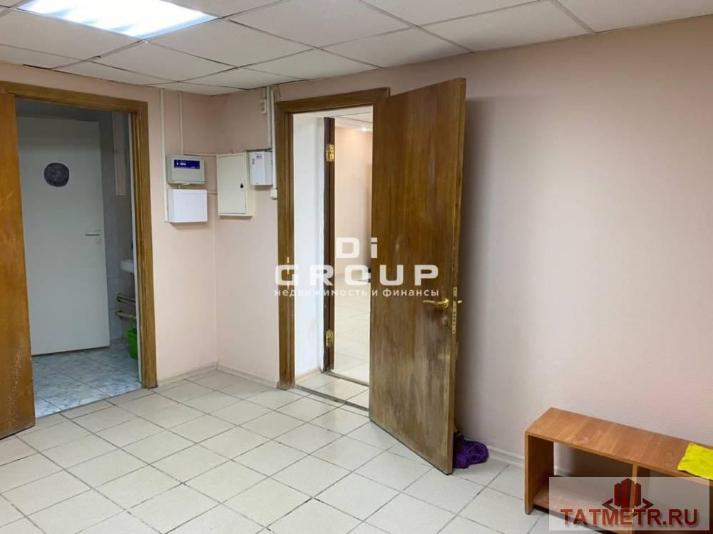 Продажа / Коммерческая / Office, Казань, улица Журналистов, 12 400 000 Продается помещение свободного назначения 198 кв.м. в Советском районе, на оживленном перекрестке ул. Журналистов и... - 14