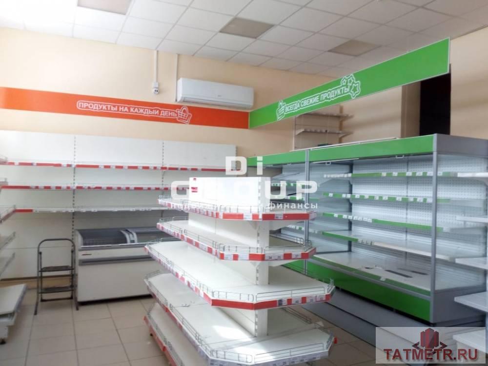 Продажа / Коммерческая / Free purpose, Казань, 2-я Старо-Аракчинская улица, 10 000 000 Продам помещение 104 кв м на первом этаже девятиэтажного здания по улице Вторая Старо-Аракчинская дом 41 в новом... - 2