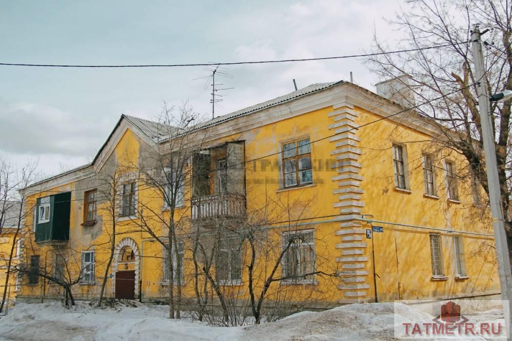 Продажа / Комнаты, Казань, улица Хасана Туфана, 1 000 000 Продается светлая теплая комната в кирпичном 2-этажном доме. Общая площадь комнаты 15,6 м2. Всего одна соседка. Места...