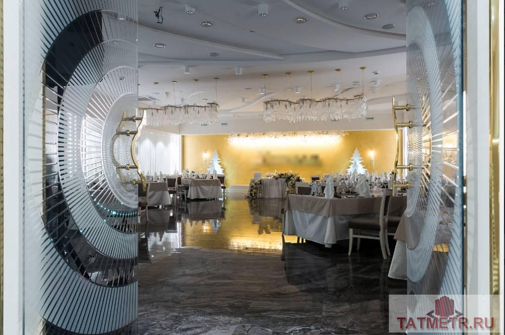 Продажа / Коммерческая / Public catering, Казань, улица Фатыха Амирхана, 110 000 000 Предлагаем купить действующий ресторан — премиальный ресторан с татарской, русской и европейской кухней,...