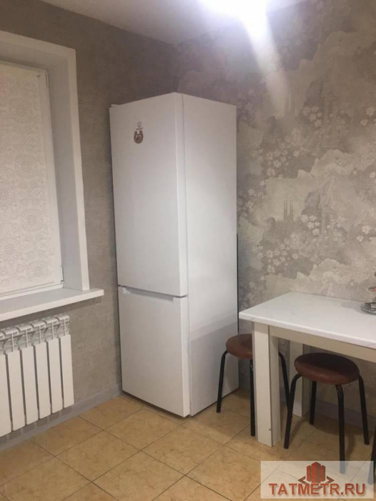 Аренда / Жилая / Квартира, Казань, Чистопольская улица, 22 000 Казань г, Ново-Савиновский, Чистопольская улица 33, 1 комн., общ. пл. 35 кв.м., жил.пл. 18 кв.м., комнаты 18, кухня 8... - 1