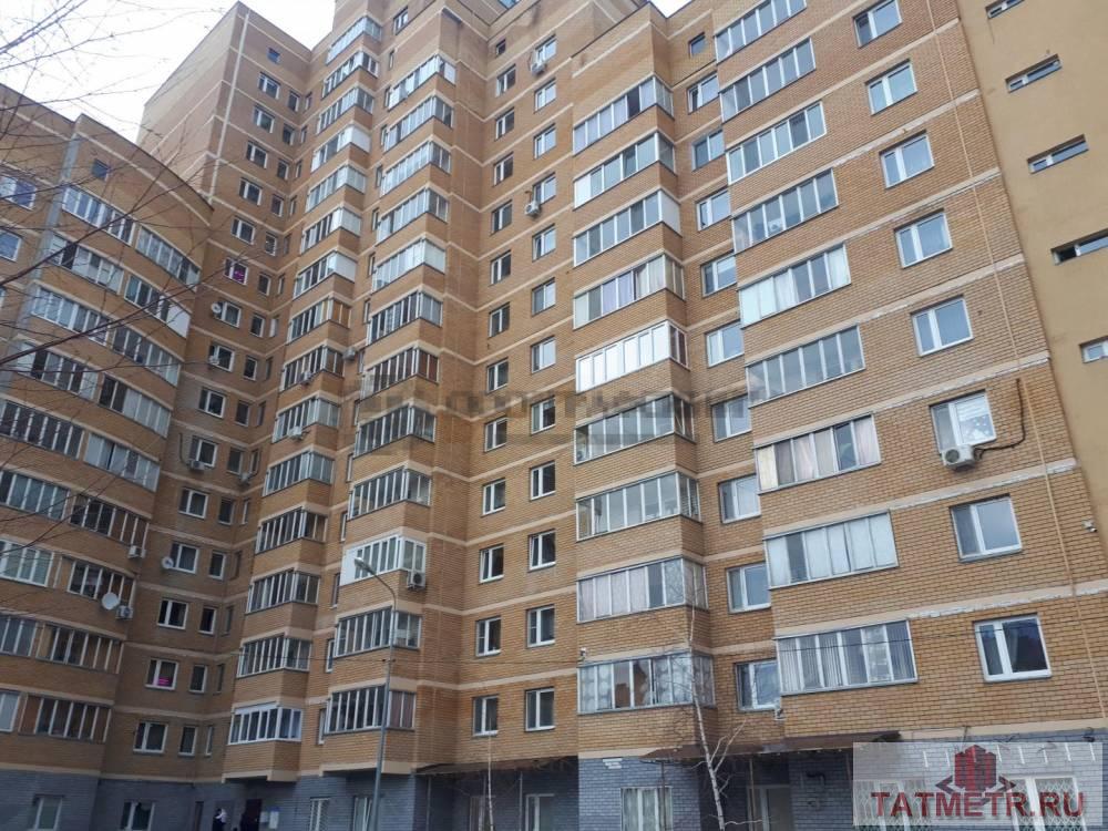 Продажа / Квартиры, Казань, улица Симонова, 4 450 000 Замечательная однокомнатная в монолитно-кирпичном доме по ул.Симонова. Квартира просторная и светлая, с хорошим...