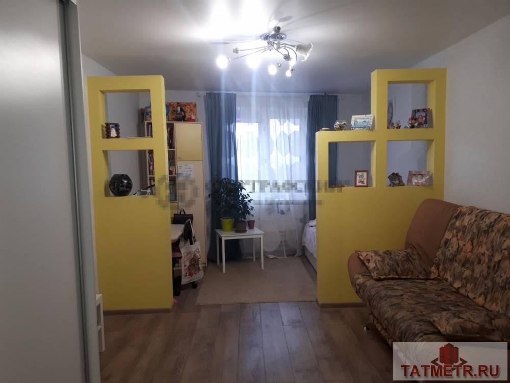 Продажа / Квартиры, Казань, улица Симонова, 4 450 000 Замечательная однокомнатная в монолитно-кирпичном доме по ул.Симонова. Квартира просторная и светлая, с хорошим... - 2