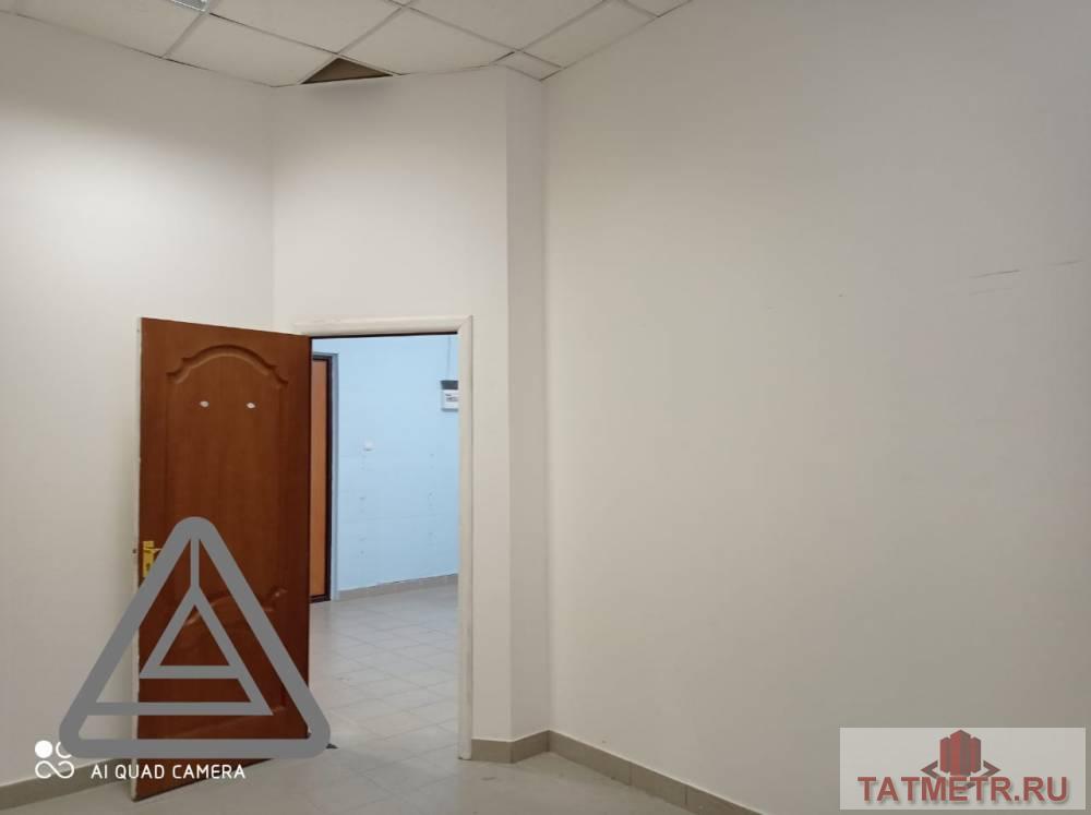 Аренда / Коммерческая / Free purpose, Казань, улица Тази Гиззата, 25 000 Сдается помещение в торговом здании высокий цоколь по адресу: ул. Тази Гизата, 6/31 В помещении: — Телефон — Интернет... - 21
