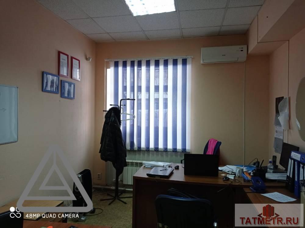 Коммерческая / Аренда / Офисы, Казань, Московская улица, 86 650 Сдаеться блок офис 173 квм по адресу Московская 22 расположен рядом Merseds-Benz и ЦУМ . отличном состоянии. В... - 1