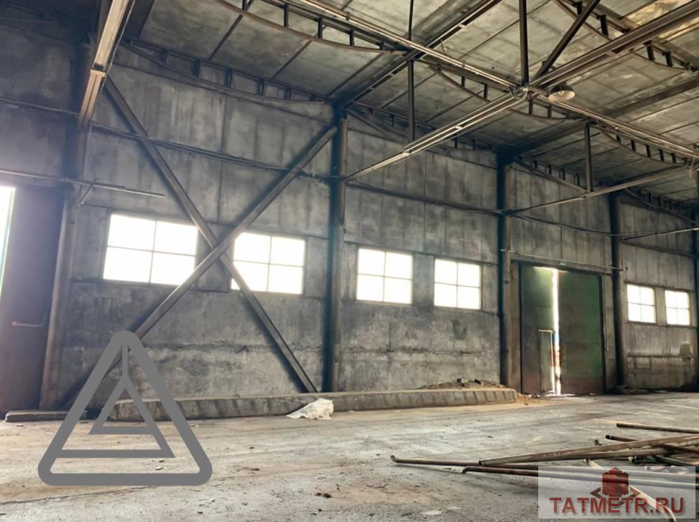 Аренда / Коммерческая / Warehouse, Казань, Тэцевская улица, 194 400 Сдается новое теплое производственно-складское (36 м на 12м) помещение по ул. Тэцевская 9. В помещении : —...