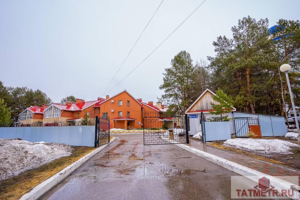 Продажа / Элитное жилье, Набережные Челны, Чулман проспект, 16 000 000 Продаём таунхаус в центре Набережных Челнов! Есть много причин купить именно этот дом мечты: + 4 жилые комнаты, 3... - 23