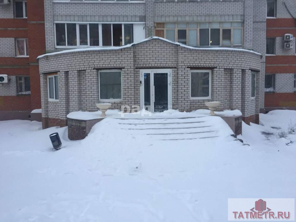 Продажа / Commercial / Office, Казань, 2-я Азинская, 19 966 000 Срочная продажа! Продается офис площадью 759.3 кв.м на 1 этаже 10-этажного в 15 мин. транспортом от м.Суконная... - 1