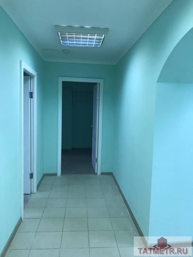 Продажа / Земельный участок / , Казань, Ершова Николая улица, 10 500 000 В центре города продаётся помещение общей площадью 80 кв.м. 1/10 4 кабинета (17.0, 16.6, 11.9,11.3 кв.м.) и 2 с/у... - 8