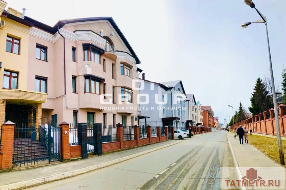 Продажа / Таунхаусы, Казань, Федосеевская улица, 71 999 999 Продается квартира с индивидуальной планировкой общей площадью 588 м. кв.в самом престижном районе г.Казани. Квартира... - 1