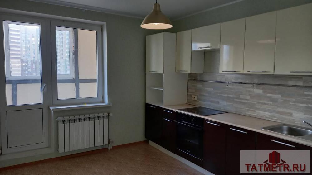 Продажа / Квартиры, Казань, улица Виктора Сажинова, 4 199 000 Казань г, Кировский, улица Виктора Сажинова 7/11, 2 комн., общ. пл. 62.8 кв.м., жил.пл. 28.6 кв.м., комнаты 10.6/18,... - 6