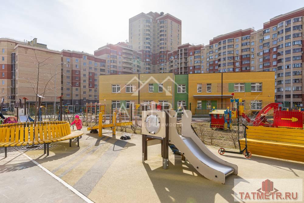 Продажа / Квартиры, Казань, улица Гарифа Ахунова, 7 900 000 ВНИМАНИЕ! В продаже ЭКСКЛЮЗИВНАЯ, СВЕТЛАЯ, УЮТНАЯ 3-х трехкомнатная квартира на мансардном этаже кирпичного дома в...