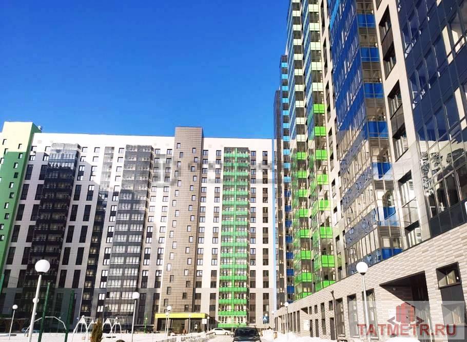 Продажа / Квартиры, Казань, улица Александра Курынова, 3 900 000 Продается замечательная квартира в ЖК «Светлая Долина». Квартира квадратной формы, с удобной планировкой. Квартира в...