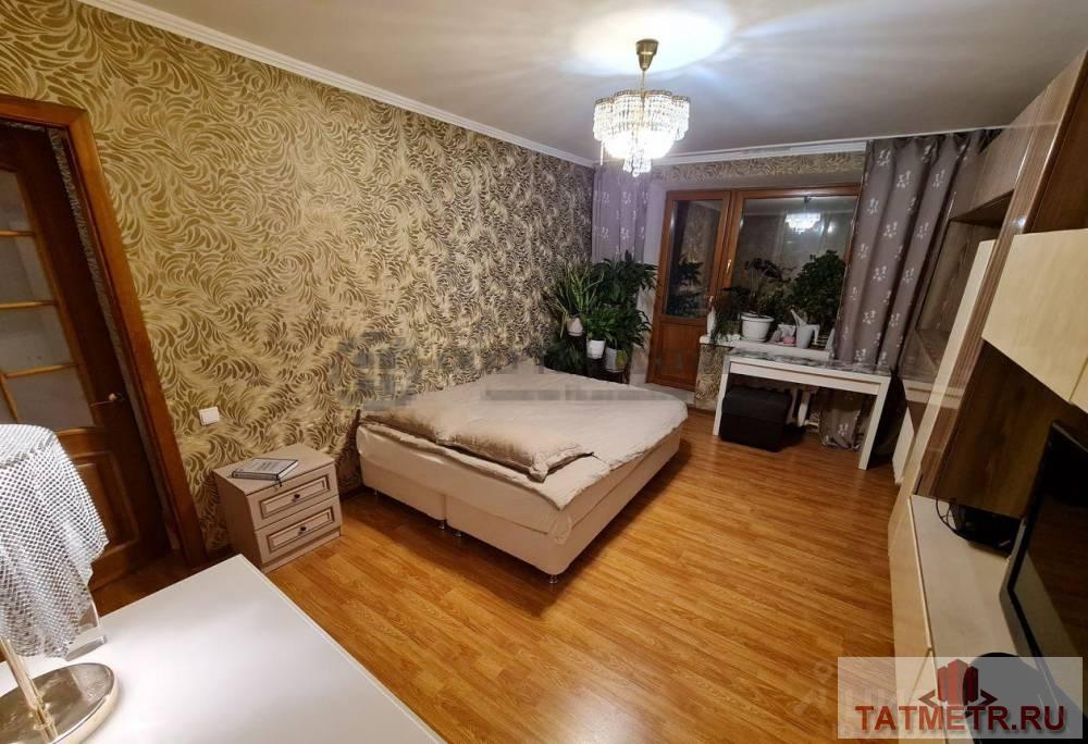 Продажа / Квартиры, Казань, улица Коммунаров, 6 700 000 СРОЧНАЯ ПРОДАЖА. Продается двухкомнатную квартиру, площадью 56,1 кв. м, плюс большая лоджия 6х1,4 м. Удобное... - 11