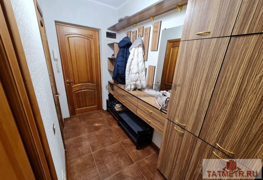 Продажа / Квартиры, Казань, улица Коммунаров, 6 700 000 СРОЧНАЯ ПРОДАЖА. Продается двухкомнатную квартиру, площадью 56,1 кв. м, плюс большая лоджия 6х1,4 м. Удобное... - 5