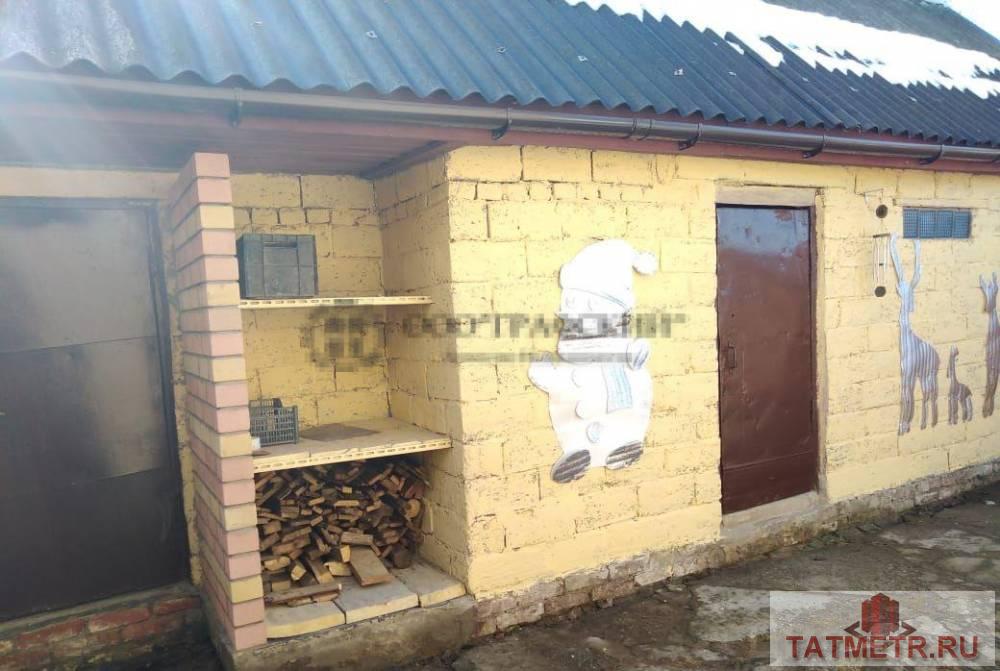 Продажа / Дома и коттеджи, Казань, Центрально-Мариупольская улица, 5 800 000 Продаю кирпичный дом, общей площадью 63.8 кв.м, три комнаты, кухня, совмещенный санузел (с душевой кабиной). Можно... - 4