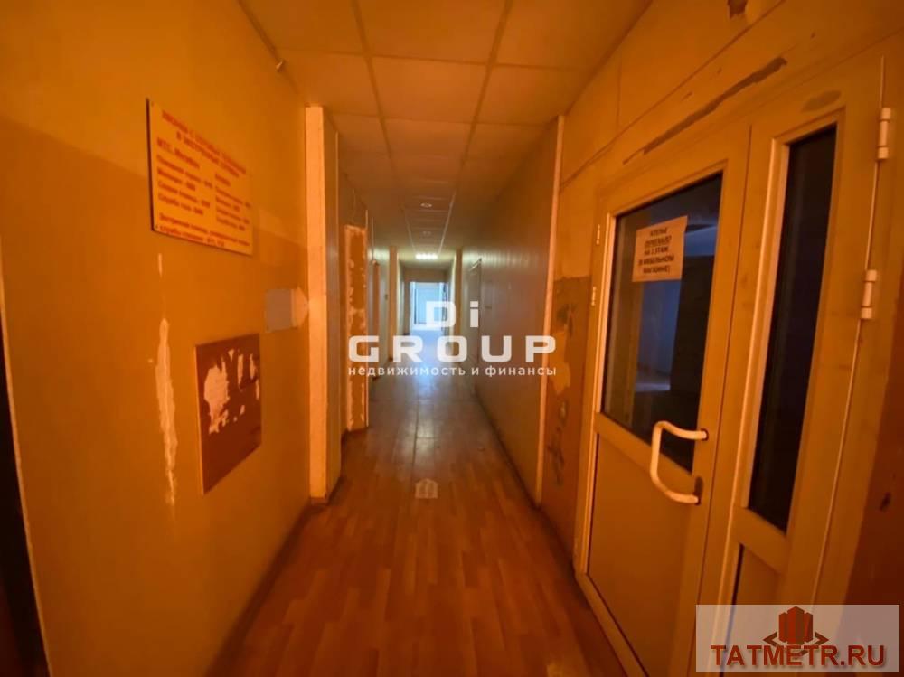 Продажа / Коммерческая / Office, Казань, улица Липатова, 1 050 000 Продается офис в Советском районе на ул Липатова. На территории вещевого рынка, в шаговой доступности жд станция,... - 4